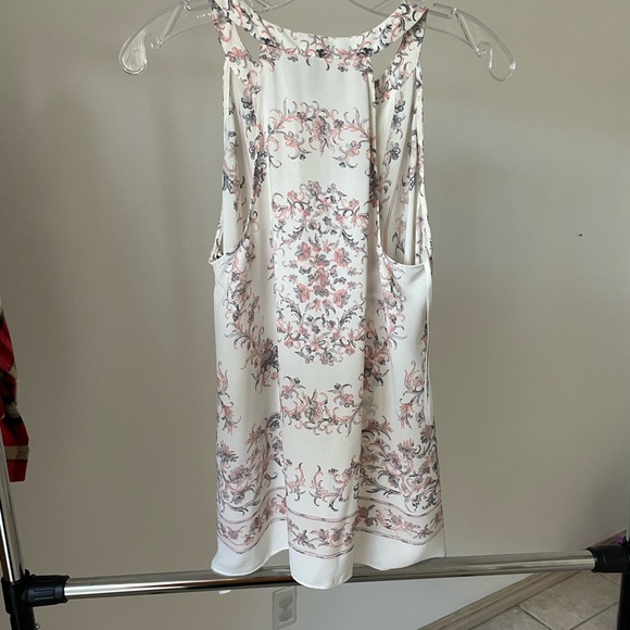 BCBG TOP - Picture 4 of 4